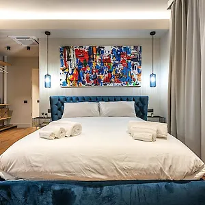  Pensjonat Vicomillesuites Włochy